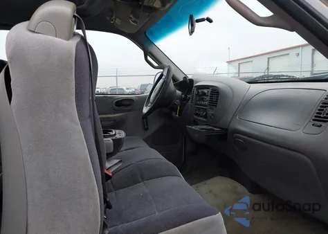 2002 Ford F-150 Lariat/Xl/Xlt from USA, damaged, VIN 1FTPX17L12NA38407